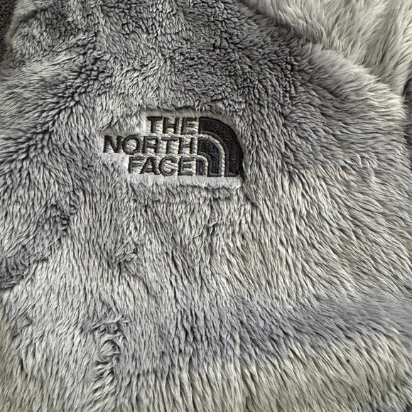The North Face Women's Light Gray Teddy Jacket - Picture 5 of 5